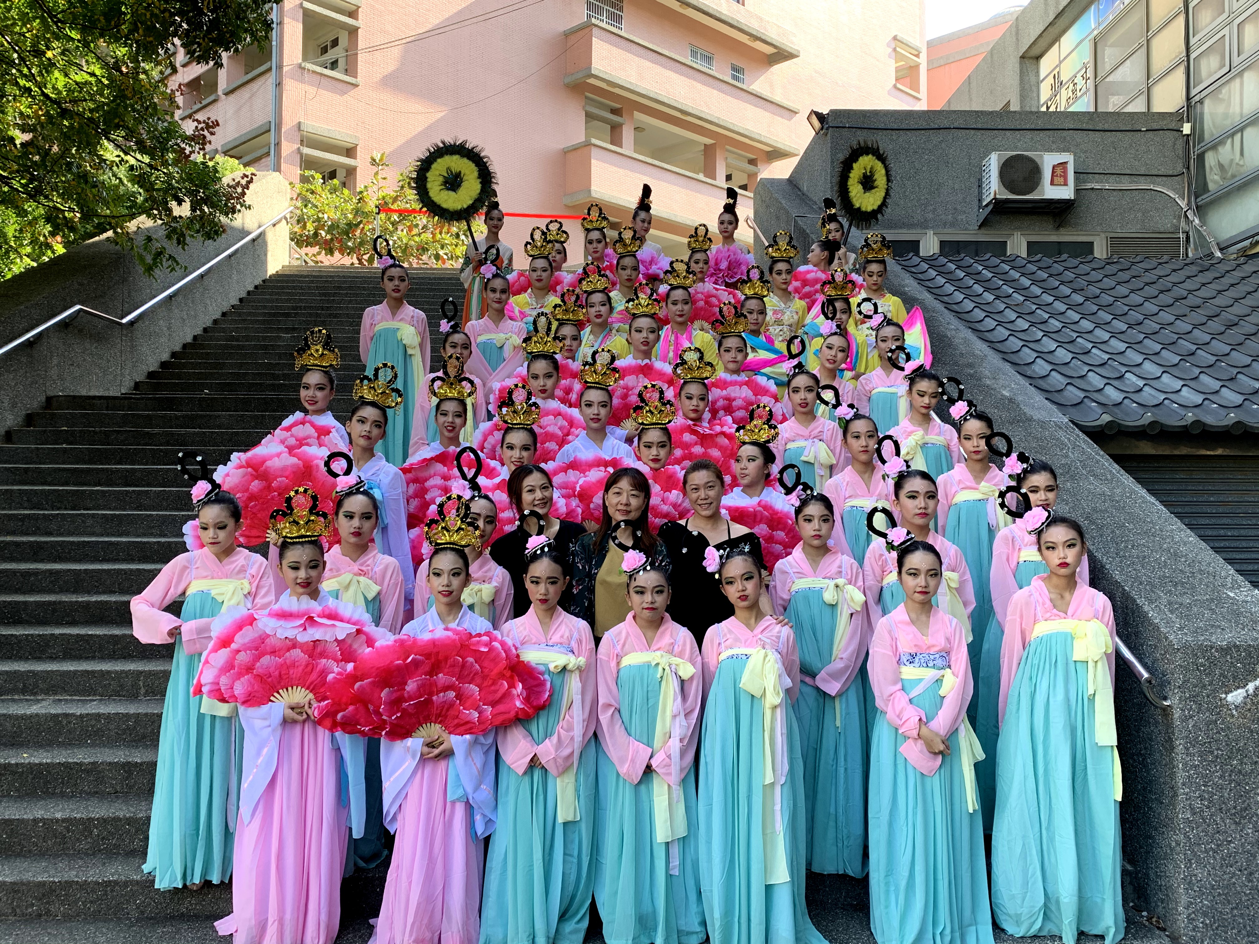 109學年度學生舞蹈比賽新竹市初賽團照